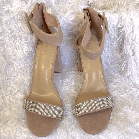 New-Nicole Miller New York Heeled Sandals - Picture 2 of 5